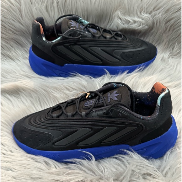 Adidas Ozelia Black Blue Men’s Sneaker - Picture 1 of 5